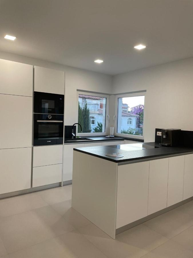 Apartment Rahat Ližnjan Exteriör bild